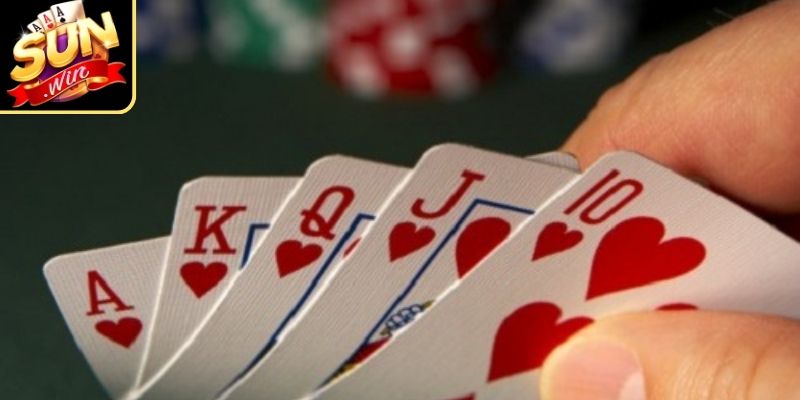 Bài Nhất Nhì Ba – Bí Mật Chinh Phục Mọi Ván Đấu Sunwin 2 Người hết bài trước sẽ thắng